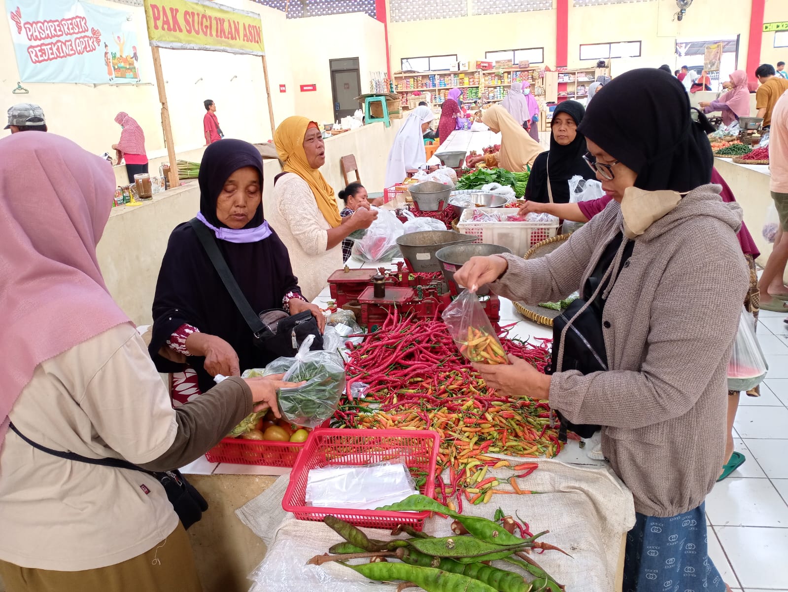 Jelang Bulan Ramadan, Harga Sejumlah Komoditas Sembako Mulai Naik