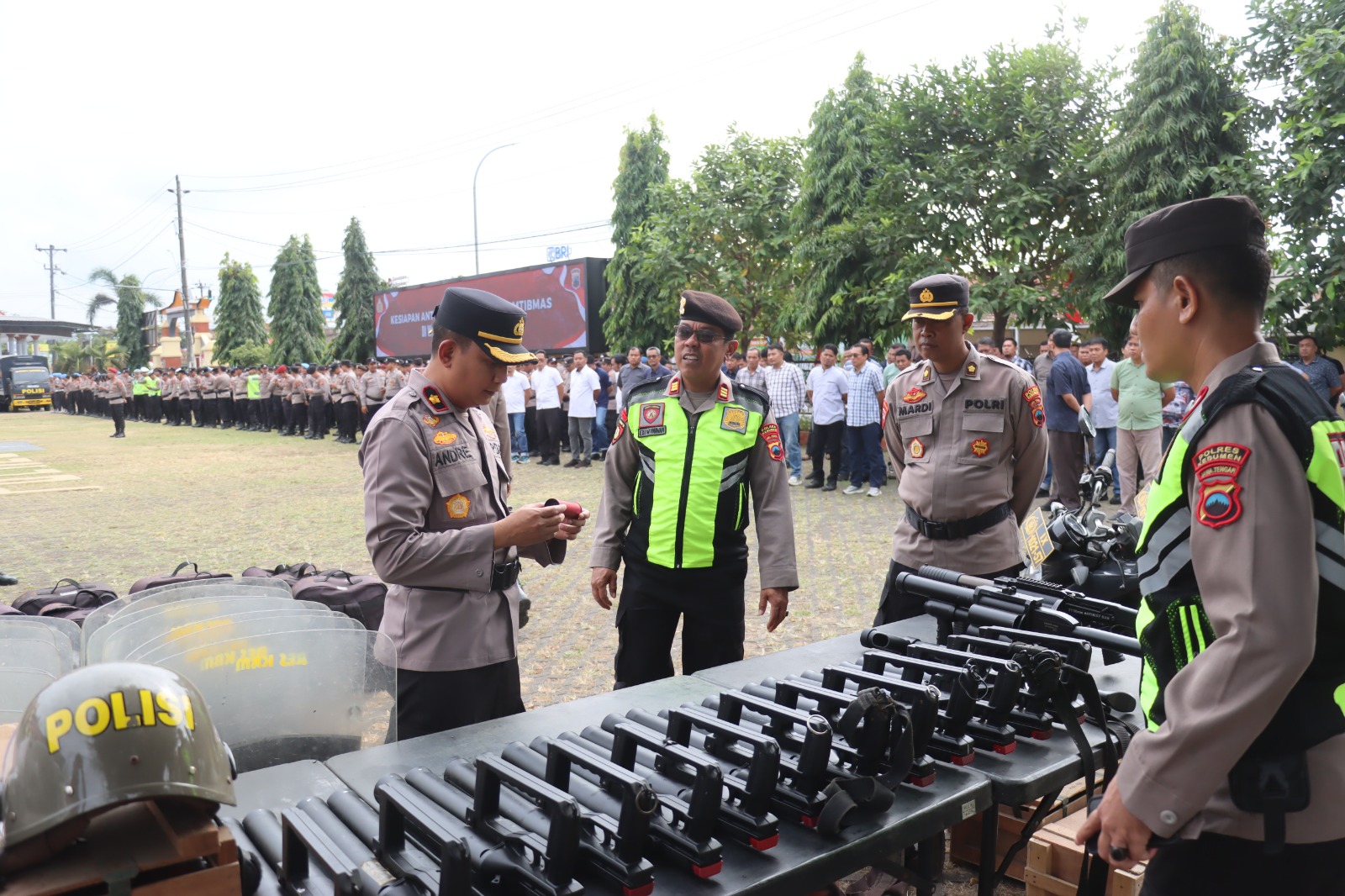 Hadapi Gangguan Kamtibmas, Polres Kebumen Periksa Peralatan Taktis