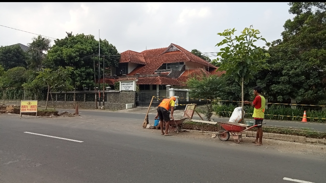 Renovasi  Median Jalan A Yani Purwokerto Ditarget Rampung 3 Bulan
