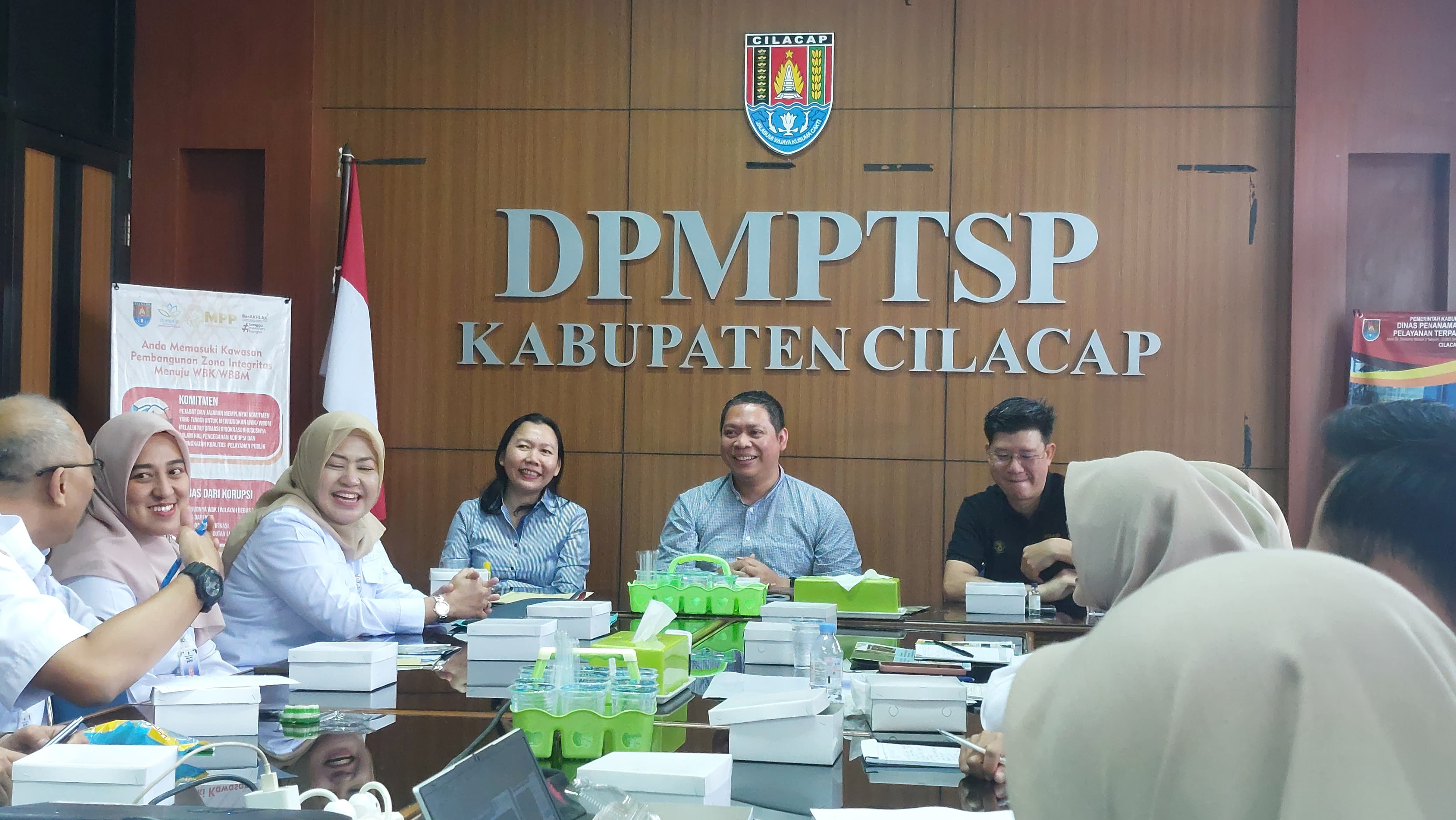 Investor Jogja dan Bali Lirik Pengelolaan Kelapa Terpadu di Cilacap