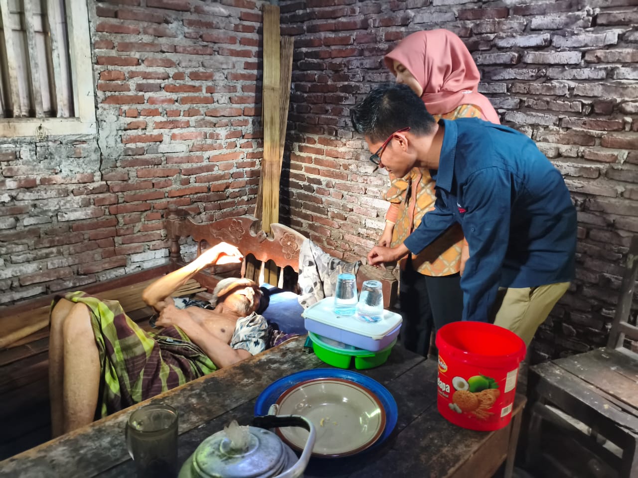 Makanan 1.460 Lansia Ditanggung Kemensos Setiap Hari