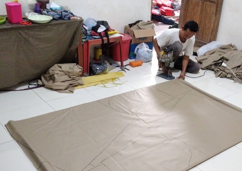 Perajin Jas Hujan Berharap Pemkab Kebumen Permudah Urusan HaKI