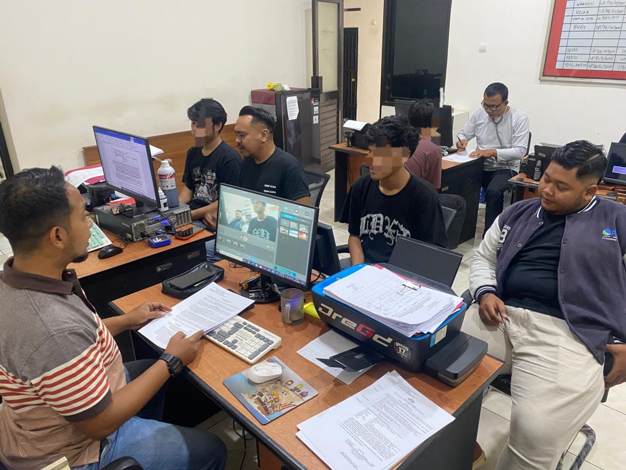 Enam Pemuda Diciduk, Polisi Amankan Ratusan Gram Tembakau Sintesis di Purwokerto