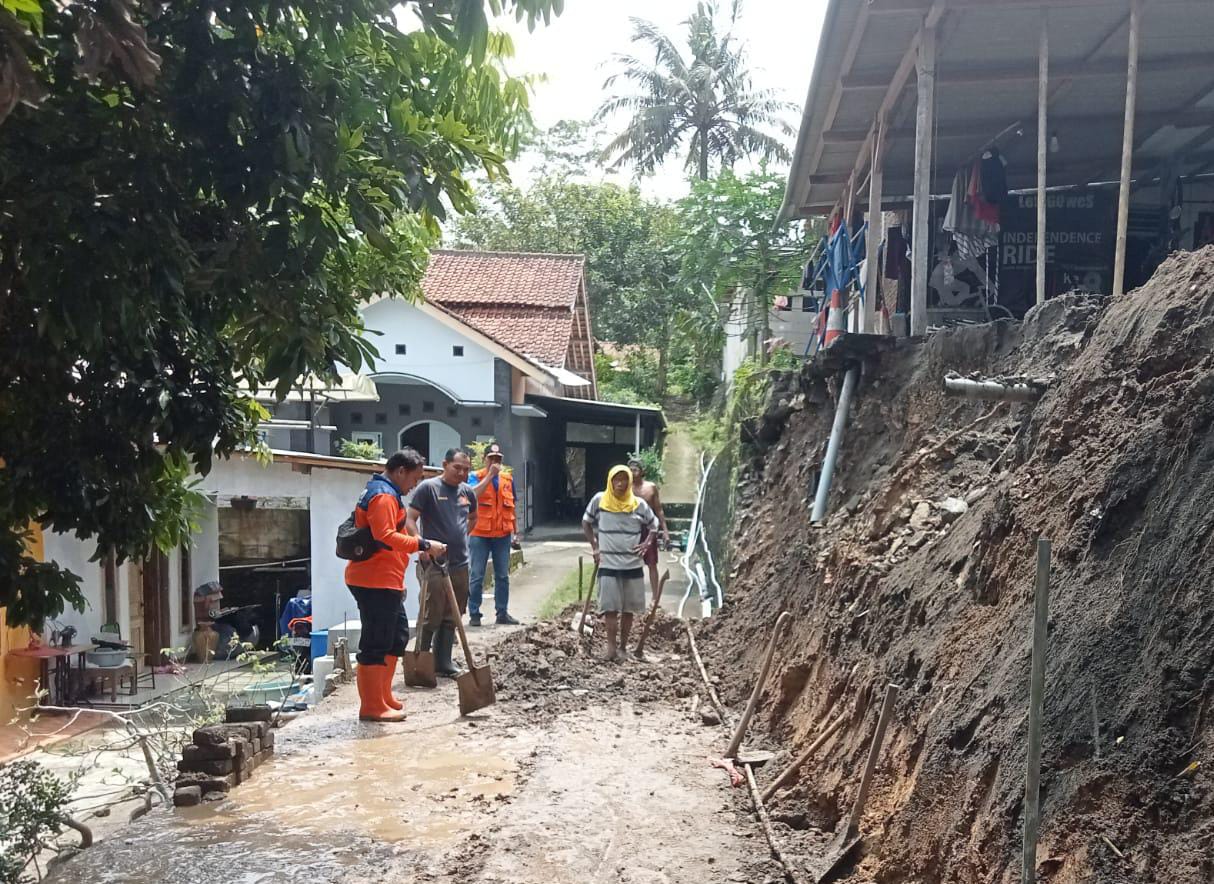 BPBD Cilacap Ingatkan Warga Waspada Longsor di Musim Peralihan