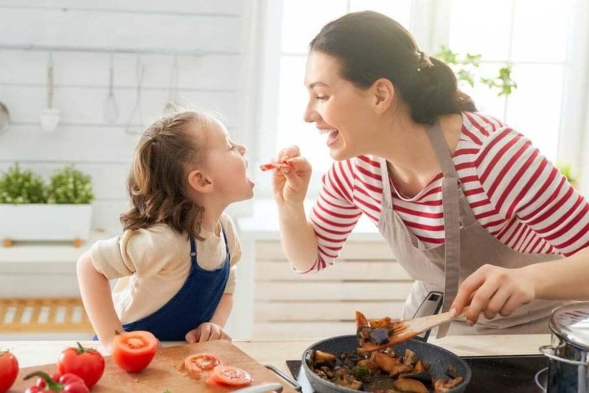 Mengajarkan Anak untuk Lebih Menghargai Makanan Sejak Kecil