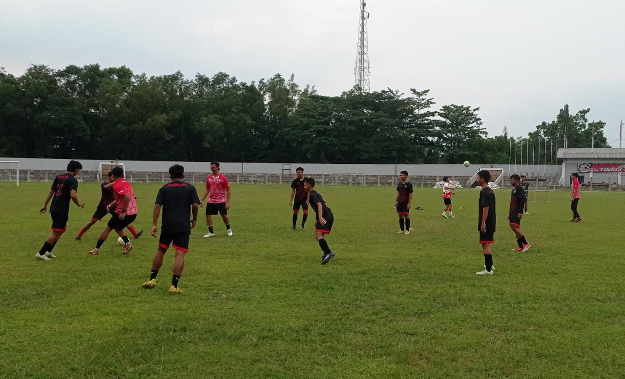 Target Lolos, Tim Sepakbola Popda Purbalingga Tetap Latihan di Bulan Puasa