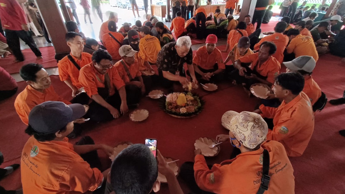 Raih Dua Adipura, Pemkab Banyumas Syukuran Bersama Pasukan Oranye 