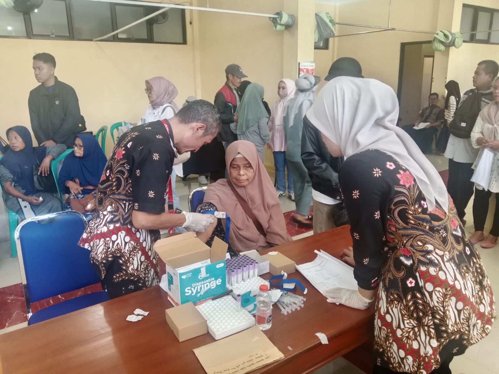 Operasi Katarak Gratis Target 100 Orang, Tahap Awal Capai 53 Pasien