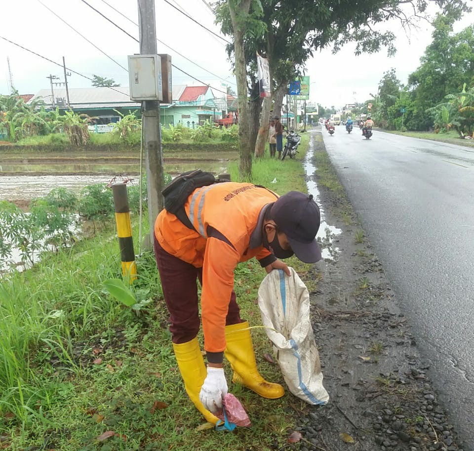 UPKP Wilayah Sumpiuh Kawal Sampah di Posko Mudik