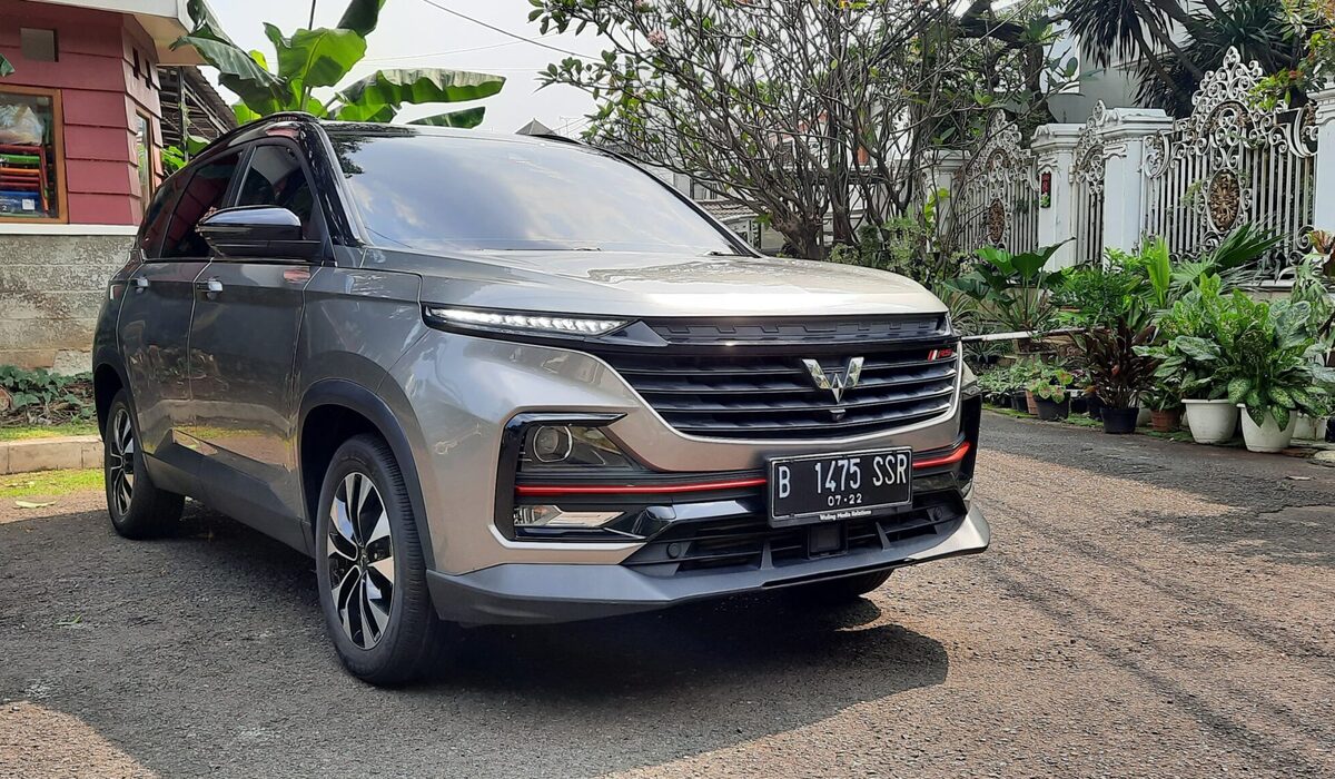 Wuling Almaz Hybrid: MPV Hybrid yang Cocok untuk Mobil Pertama
