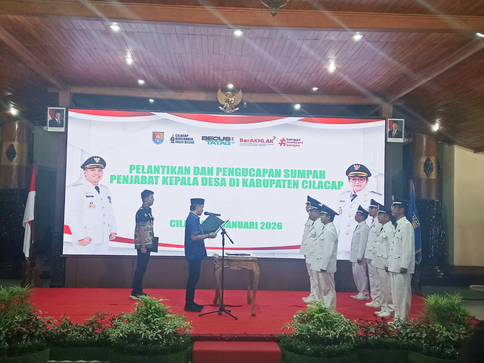 Isi Kekosongan Jabatan, Tujuh Penjabat Kepala Desa di Cilacap Dilantik 