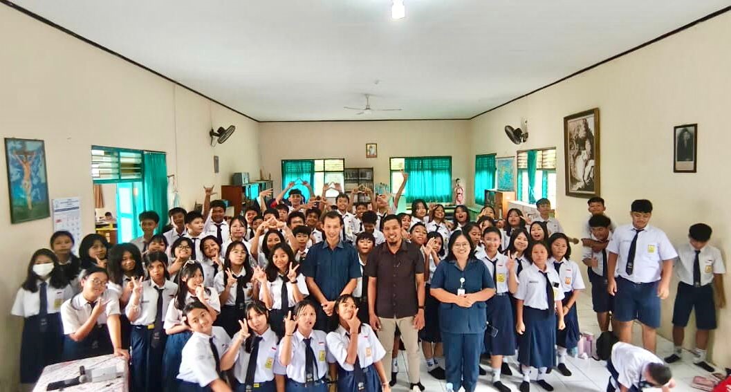 Siswa SMP Pius Bakti Dikenalkan Jurnalistik