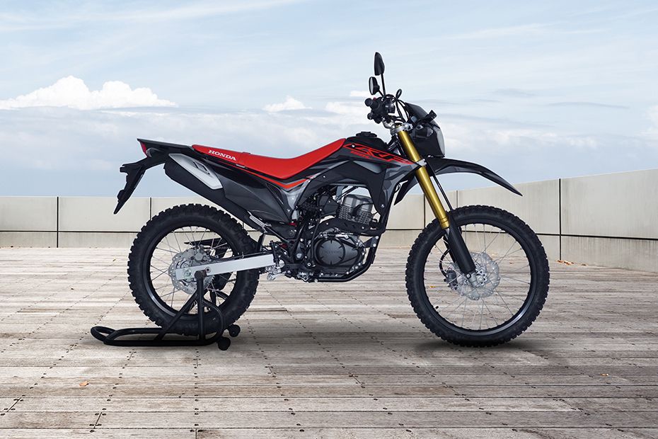 Mau Jadi Raja Off-Road? Cek Harga Honda CRF150L Dulu Yuk!