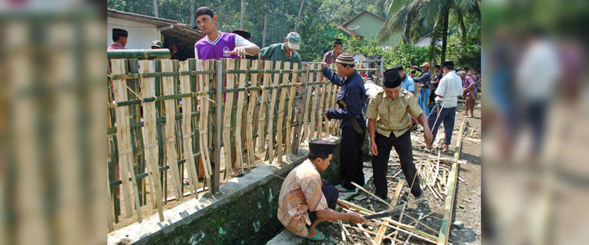 Ratusan Warga Ikuti Tradisi Jaro Rojab