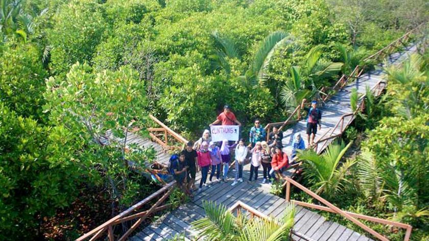 Komunitas Klinthung Purwokerto Kenalkan Wisata Alam Terpendam Melalui Persahabatan