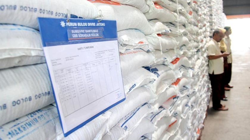 Bulog Banyumas Masih Salurkan Raskin 6.222,995 Ton