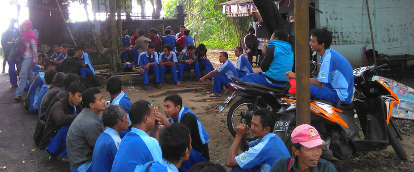 Karyawan Demo Minta Keadilan