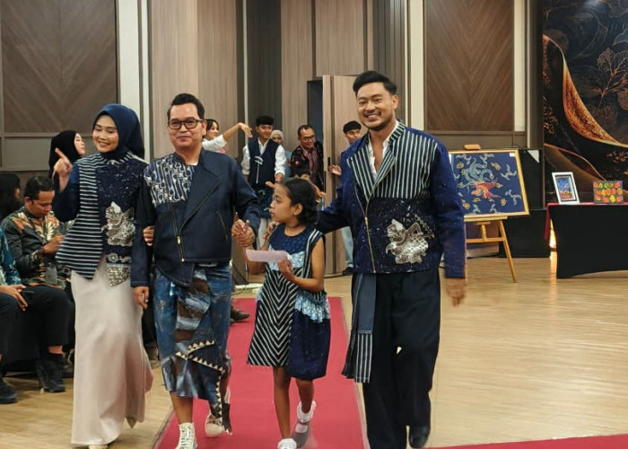 Hari Batik Jadi Momen Anak Inklusi Bersinar, Sembilan Anak Tampil di Aston Vastra Karunya