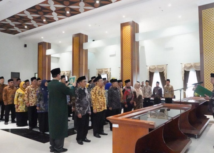 Syarif Hidayat Resmi Jabat Kepala Kemenag Purbalingga, Zahid Khasani Alih Tugas ke Banjarnegara