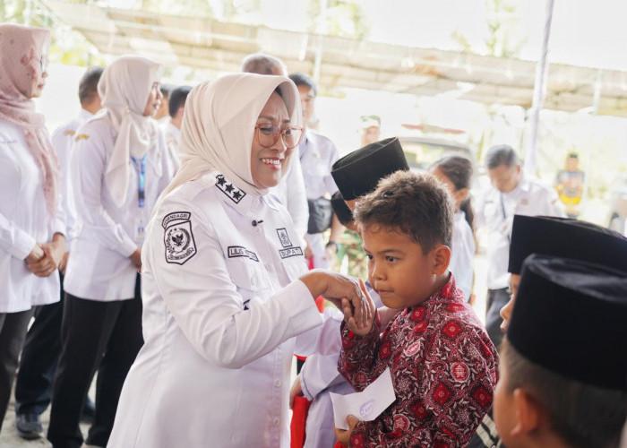 Tangani Kesehatan Warga, Pemkab Kebumen Kirim Dokter Spesialis ke Desa