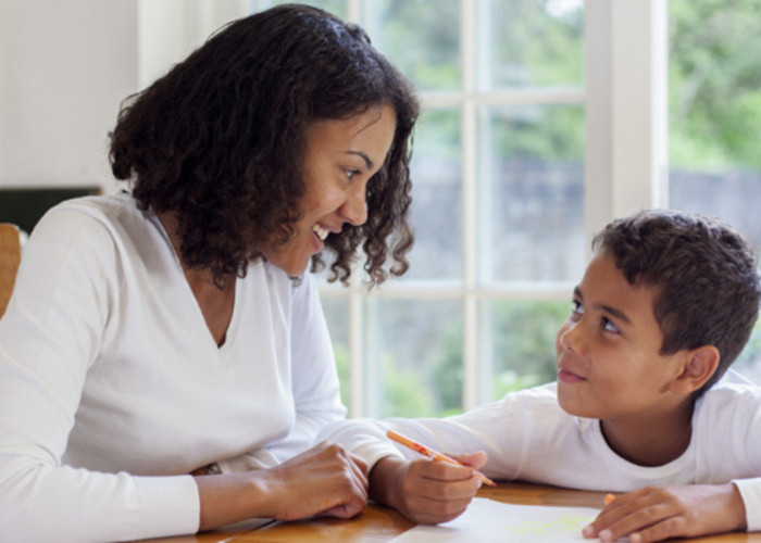 Tips Bagi Orang Tua untuk Mengatasi Anak yang Mudah Menangis