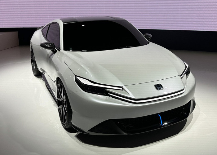 20 Tahun Mati, GIIAS 2025 Jadi Tempat Bangkitnya Honda Prelude!