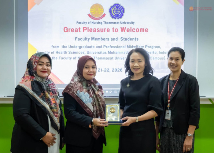 Dosen dan Mahasiswa Kebidanan UMP Laksanakan Academic Visit di Thammasat University Thailand