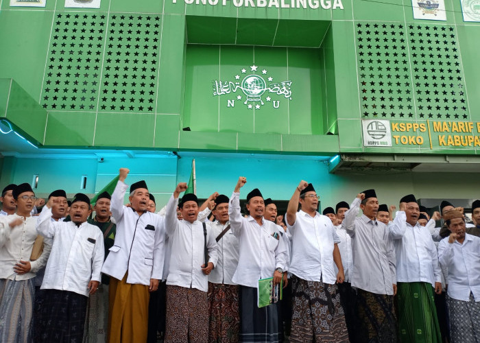 Puluhan Santri di Purbalingga Gelar Aksi Damai di Depan Gedung PCNU