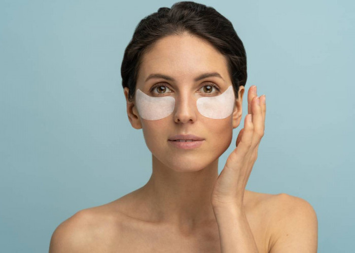 4 Cara Memakai Masker Mata Secara Benar yang Perlu Diketahui