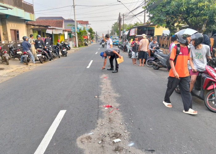 Salip Truk, Pemotor Malah Terlindas di Kedungbanteng Banyumas