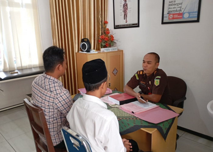 Berkas Lengkap, Dua Tersangka Perampokan BPRS Buana Mitra Perwira Dilimpahkan Kepada Kejari