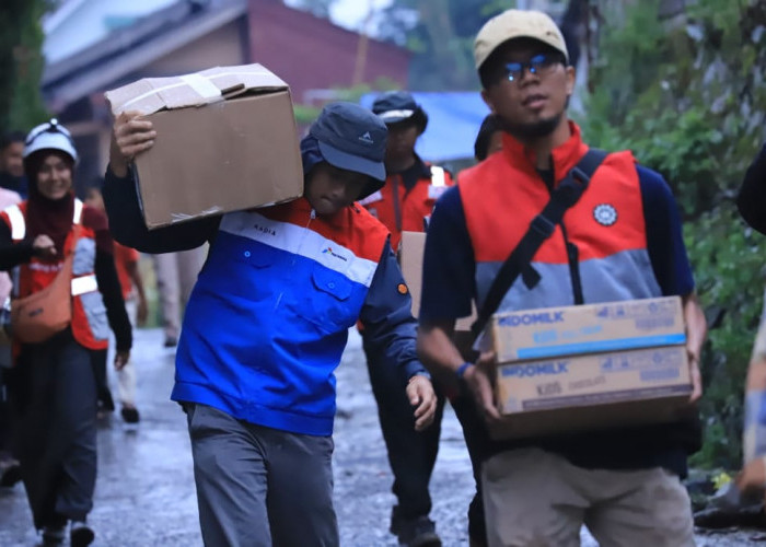 Respon Gempa Cianjur, Relawan Kilang Cilacap Turun ke Lokasi untuk Asesmen & Serahkan Bantuan