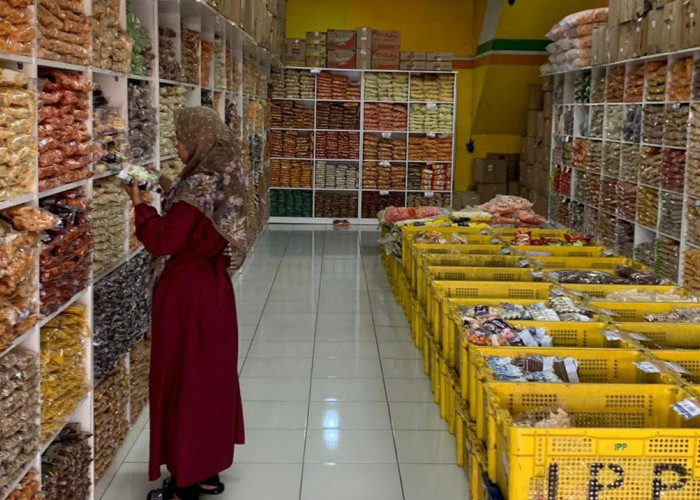 Central Snack, Surga Camilan Murah dan Lengkap 