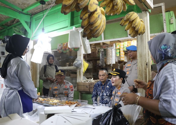 Kapolres Banjarnegara Patroli ke Pasar Induk, Pedagang Diajak Aktif Laporkan Gangguan Keamanan