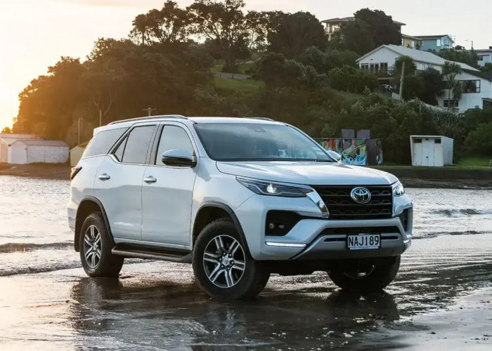 Angsuran Kurang Dari Rp 9 Juta, Gas Bawa Pulang Mobil Fortuner Second di BSI Mandiri 