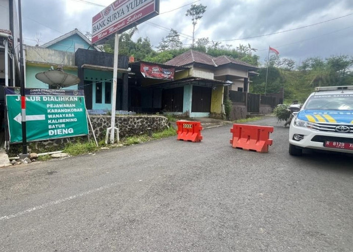 Akses Banjarnegara–Pejawaran ke Dieng Ditutup Sementara Akibat Longsor, Wisatawan Dialihkan ke Wanayasa