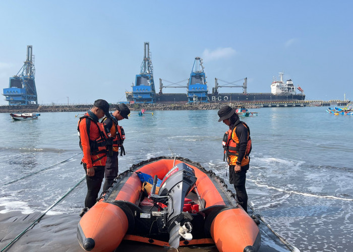 Warga Adipala Cilacap Diduga Hilang di Sungai Domplang, Tim SAR Gabungan Lakukan Pencarian