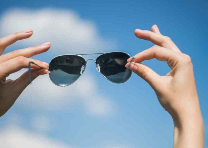 5 Manfaat Penggunaan Kacamata Hitam yang Baik untuk Kesehatan