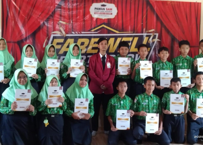 MTsN 1 Gandeng English Camp Pare