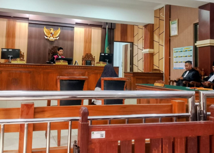 Nurma Handika Dituntut 2,5 Tahun, Menangis Minta Maaf Kepada Tiga Korban