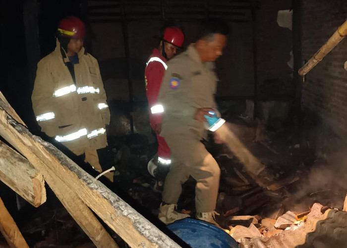 Rumah Warga Cipari Cilacap Terbakar, Penyebab Diduga dari Bara Api yang Belum Padam