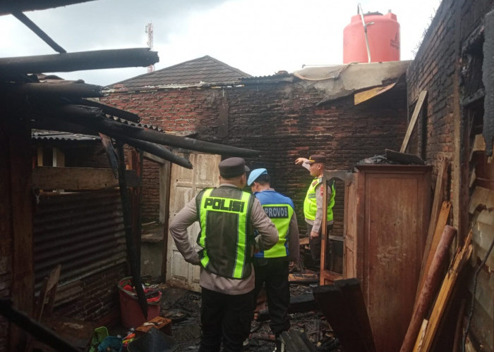 Tinggal Istirahat Usai Memasak, Rumah Warga Banjarnegara Mendadak Dilalap Api