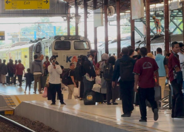 4.403 Pemudik Tiba di Purwokerto Melalui Stasiun Purwokerto