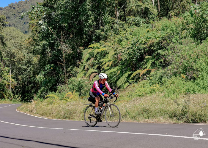 Dua Kali Ruji Patah, Sidik Tuntaskan Gowes 3.000 Km, Pesepeda Banyumas Finis RAJ 2026 dalam 14 Hari