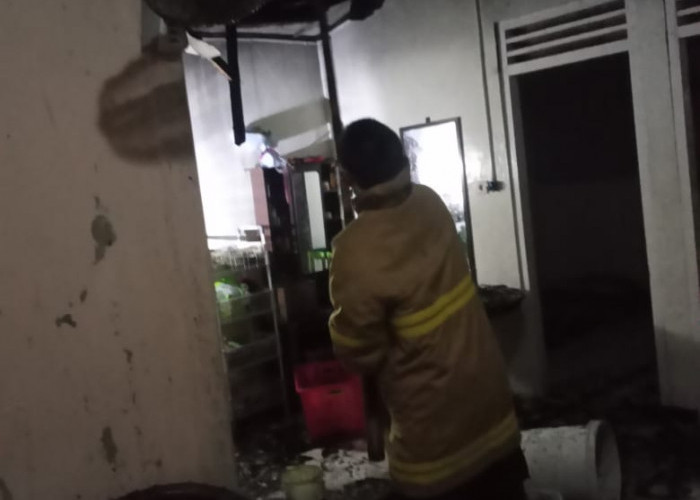 Awas Kebakaran! Di Kebasen Pemilik Rumah Alami Luka Bakar setelah Api dari Tabung Gas Elpiji Menyambar