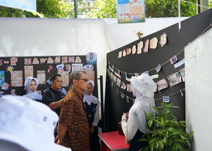 SMPN 1 Bawang Jadi Galeri Seni, Tampilkan Ratusan Karya Siswa