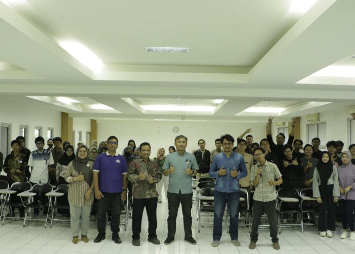 Tim Dosen Amikom Purwokerto Dorong Peningkatan Kemampuan Penelitian Mahasiswa Lewat Pengabdian Masyarakat
