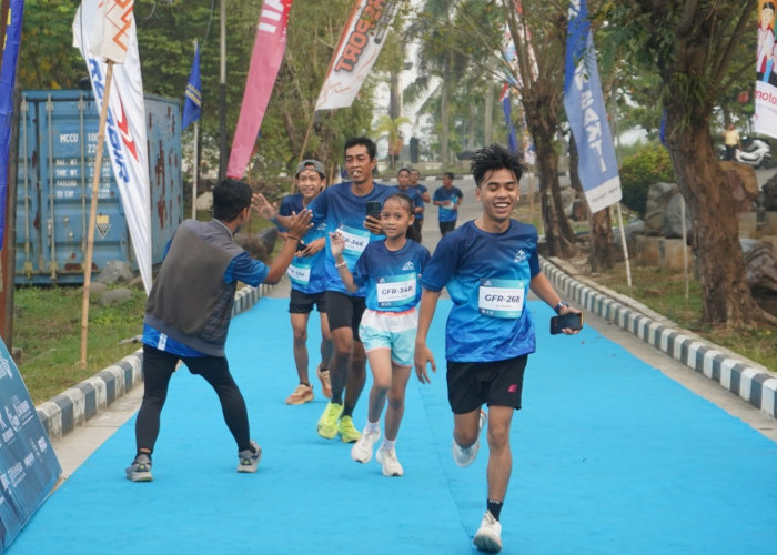 Geliatkan Sport Tourism, Bupati Kebumen Lepas Ratusan Peserta Geo Fun Run 5K di Karangsambung 