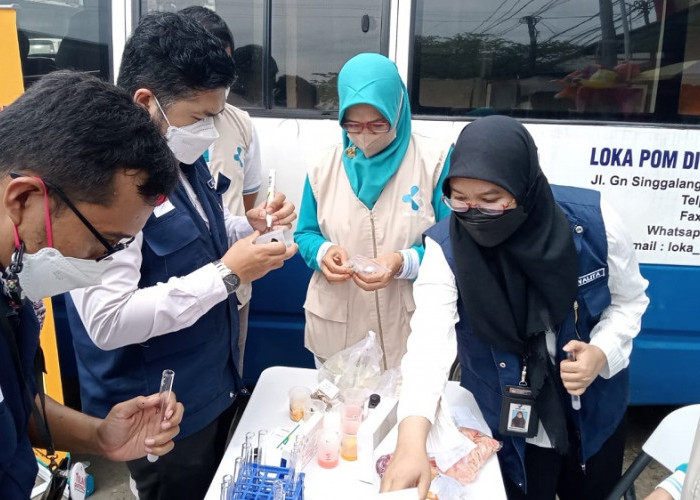 Makanan Mengandung Zat Berbahaya di Pasar Tradisional Cilacap