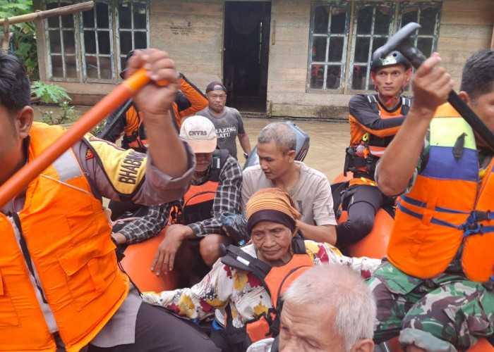 Banjir dan Tanah Longsor Terjang Cilacap, 239 Rumah Terendam, 41 KK Mengungsi